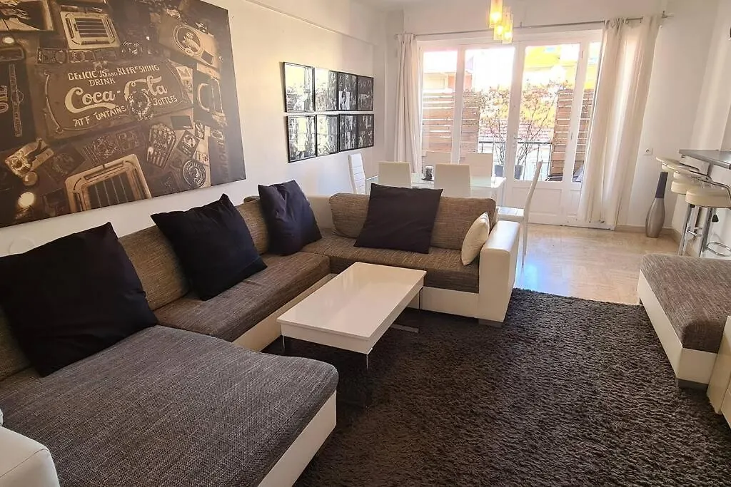 Apartment Centre, 3P/Terrasse , 300 M Plages. Cannes